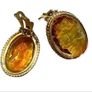 WHITING AND DAVIS BEZEL SET CITRINE VINTAGE CLIP ON EARRINGS